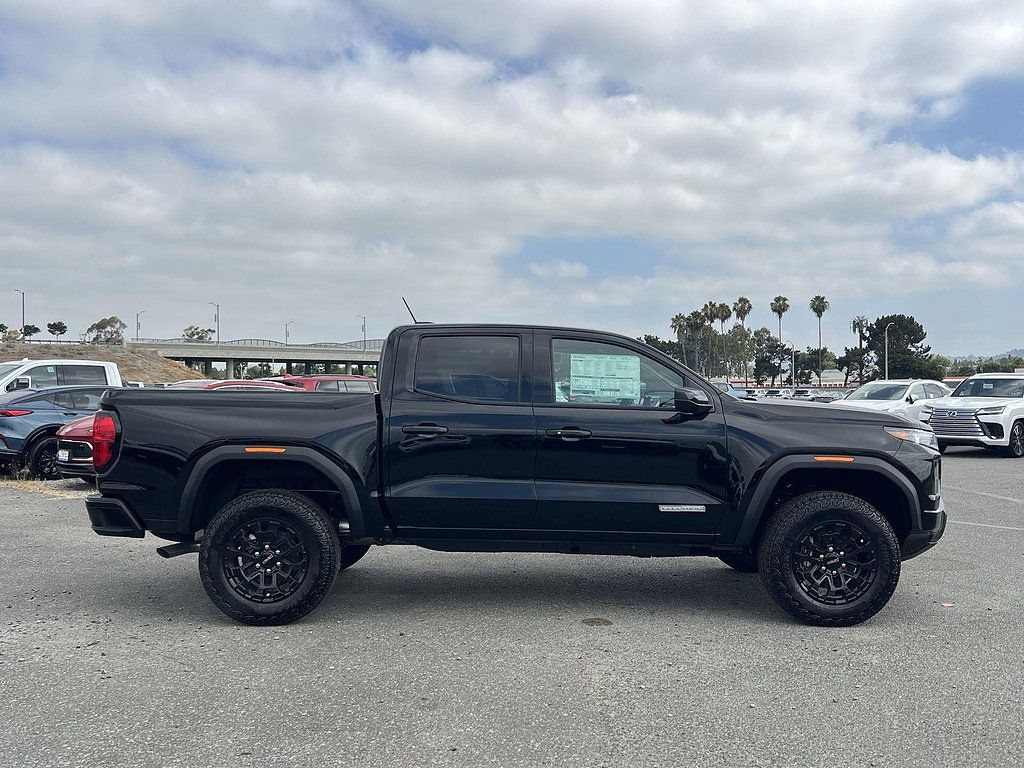 New 2026 GMC Canyon Elevation RWD image 2