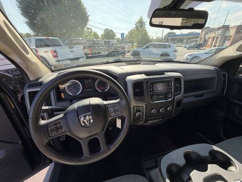 Used 2015 RAM 1500 Express AWD/4WD image 11