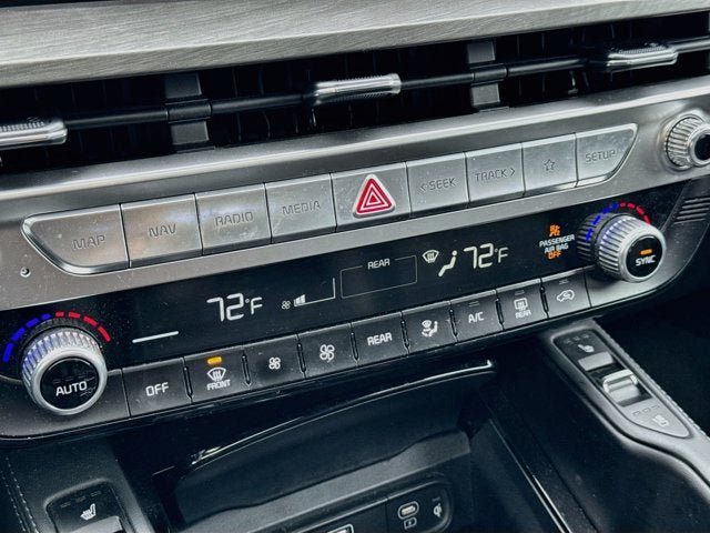 Certified 2024 Kia Telluride EX X-Line AWD/4WD image 16