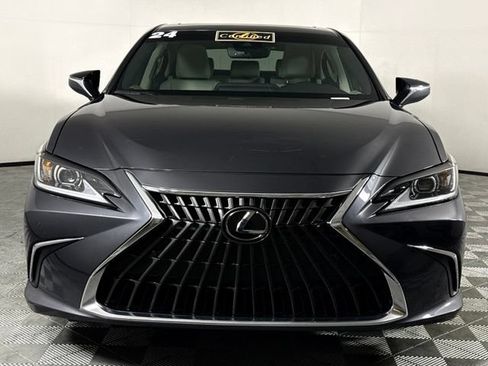 Used 2024 Lexus ES 350 w/ Premium Package FWD image 12