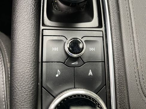 Used 2023 Cadillac XT6 Sport w/ Technology Package image 21