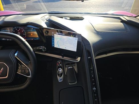 Used 2025 Chevrolet Corvette Stingray Coupe w/ 1LT image 8