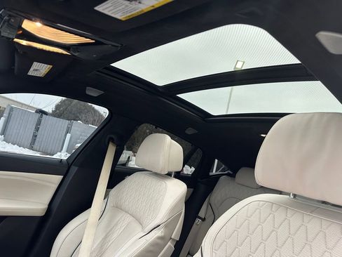 Used 2020 BMW X6 M50i w/ Executive Package image 14