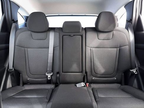 New 2026 Hyundai Tucson Blue SE image 25