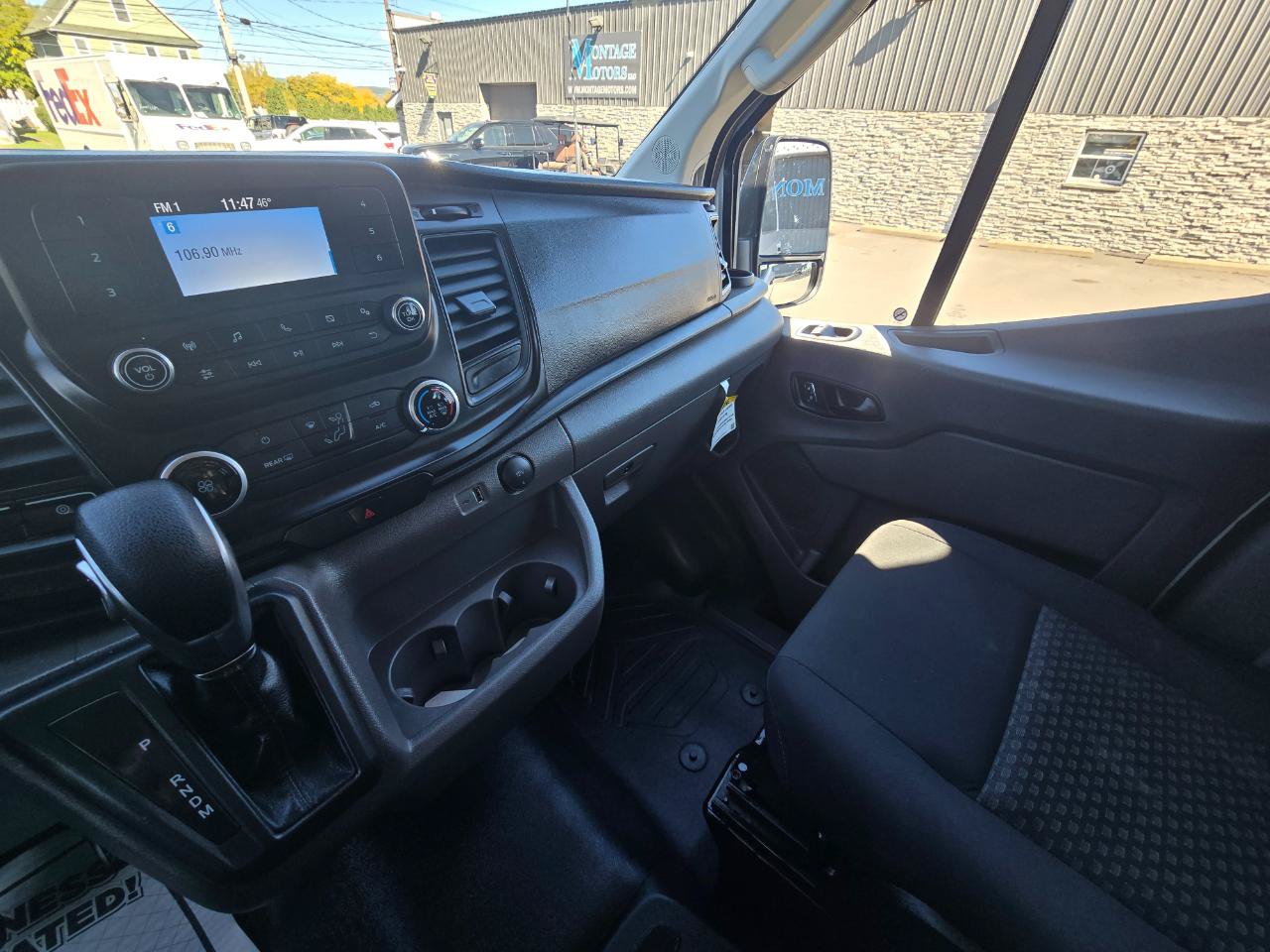 Used 2025 Ford Transit 250 Low Roof w/ Exterior Upgrade Package RWD image 11