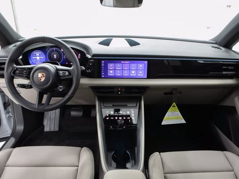 Certified 2026 Porsche Macan Electric RWD image 13