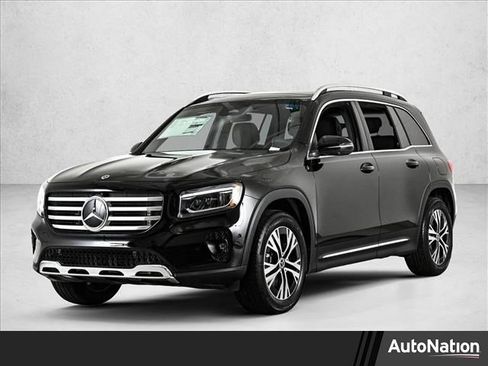 New 2026 Mercedes-Benz GLB 250 4MATIC image 1