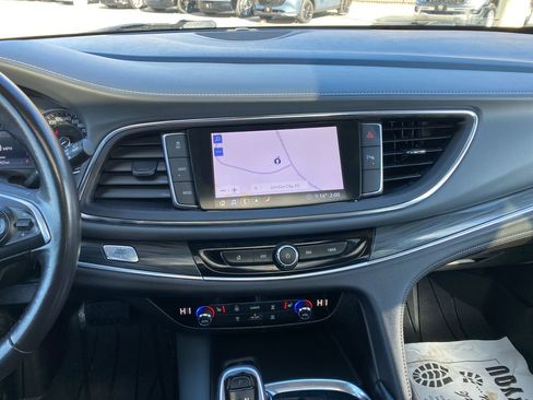 Used 2021 Buick Enclave Essence w/ Experience Buick Package image 19