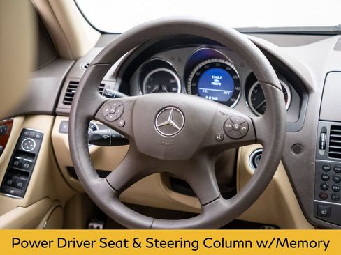 Used 2011 Mercedes-Benz C 300 4MATIC Sedan image 11