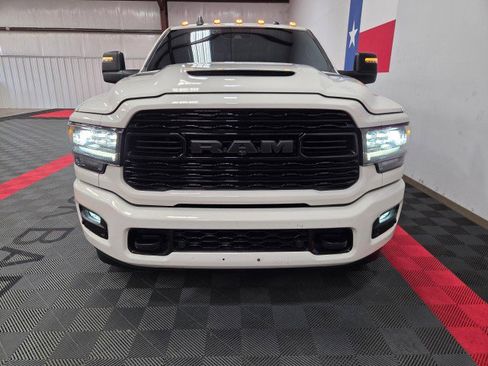 Used 2024 RAM 3500 Limited image 22