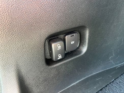 Used 2022 Ford Edge SEL image 32