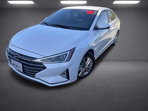 Used 2020 Hyundai Elantra SEL w/ Cargo Package (C1) FWD image 2