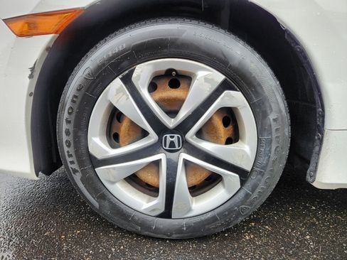 Used 2016 Honda Civic LX image 7