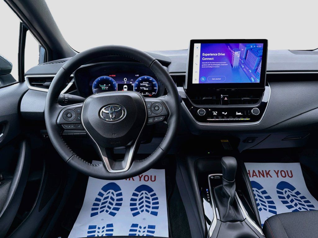 Used 2026 Toyota Corolla SE w/ SE Package FWD image 22