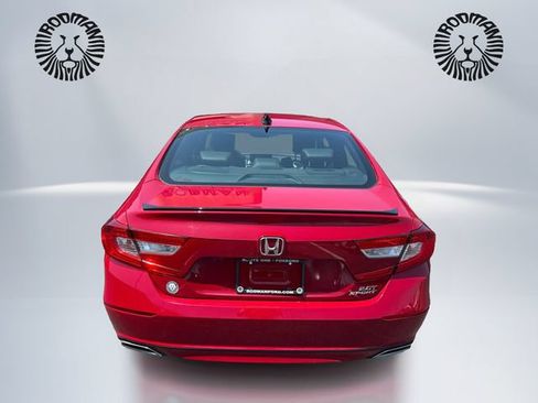 Used 2021 Honda Accord Sport image 7