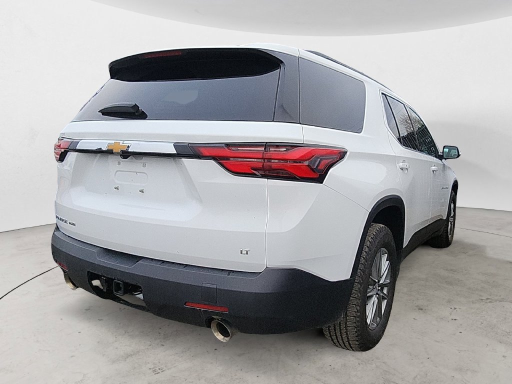 Used 2023 Chevrolet Traverse LT AWD/4WD image 4