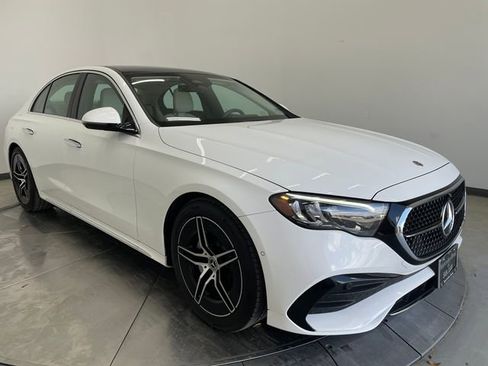 Used 2024 Mercedes-Benz E 350 4MATIC Sedan image 1