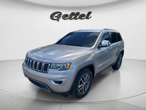 Used 2017 Jeep Grand Cherokee Limited w/ Trailer Tow Group IV RWD image 1