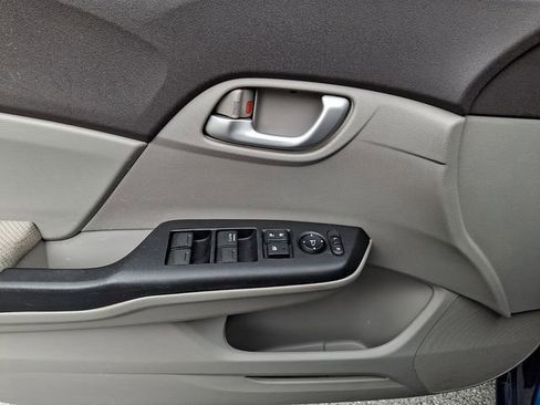 Used 2012 Honda Civic LX image 18