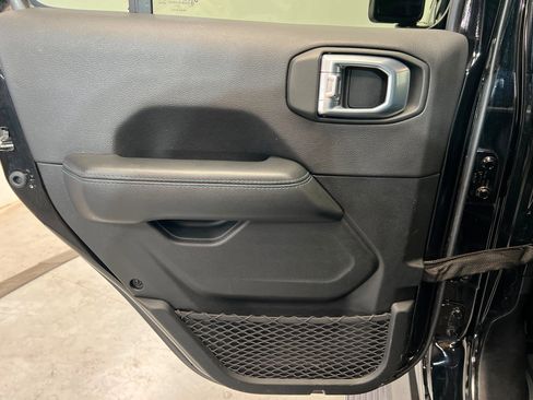 Used 2021 Jeep Wrangler Unlimited Rubicon 4xe w/ Steel Bumper Group image 18