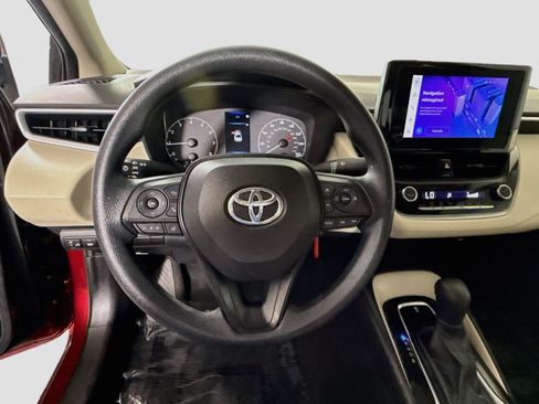 Used 2023 Toyota Corolla LE FWD image 13