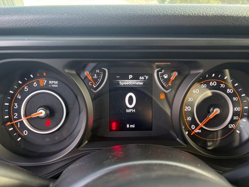 New 2026 Jeep Gladiator Sport image 16