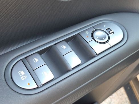 New 2026 Hyundai Ioniq 5 SE image 17