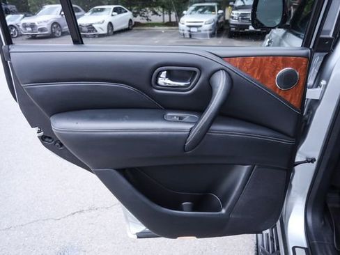 Used 2018 INFINITI QX80 4WD w/ Driver Assistance Package image 51