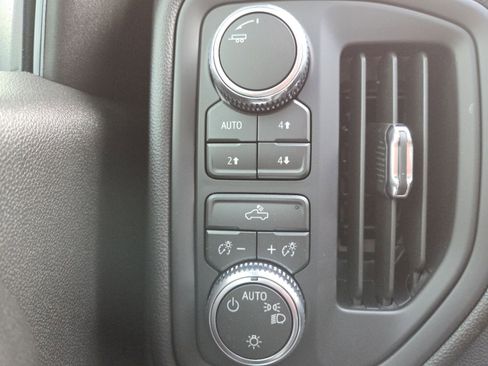 New 2026 GMC Sierra 1500 Pro w/ Pro Value Package image 4