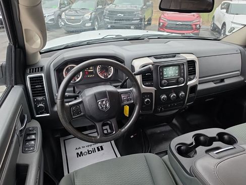 Used 2016 RAM 2500 SLT AWD/4WD image 9