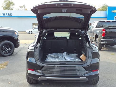 New 2026 Chevrolet Equinox EV LT w/ Convenience Package II image 16