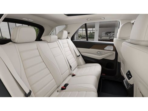 New 2026 Mercedes-Benz GLE 580 4MATIC image 6