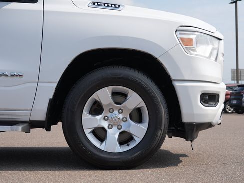 Used 2019 RAM 1500 Big Horn AWD/4WD image 11