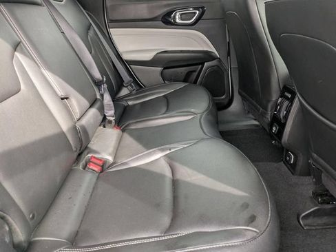 Used 2025 Jeep Compass Limited AWD/4WD image 29
