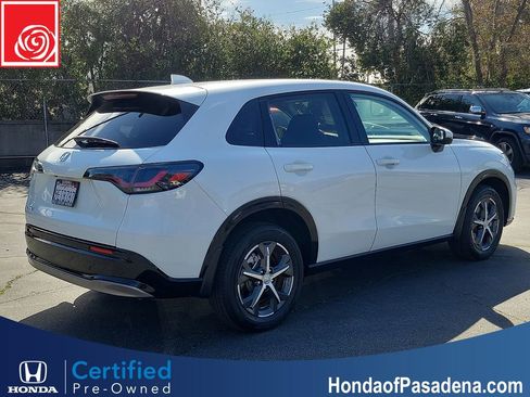 Certified 2023 Honda HR-V EX-L image 5