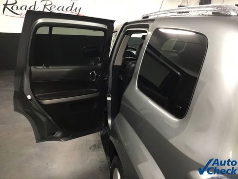 Used 2007 Chevrolet HHR LT w/ LT Preferred Equipment Group image 24