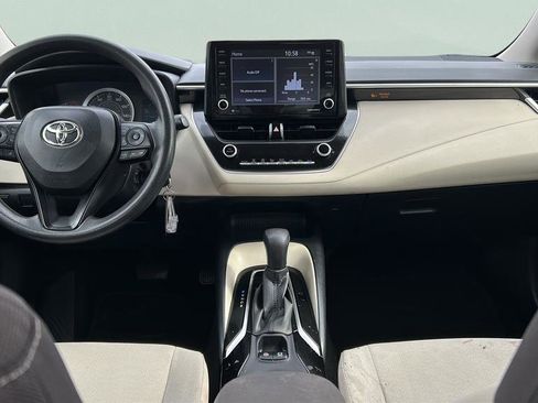 Used 2022 Toyota Corolla LE image 15
