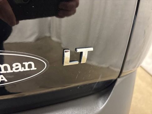Used 2023 Chevrolet Traverse LT w/ LPO, Floor Liner Package AWD/4WD image 14