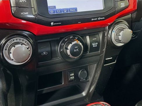 Used 2018 Toyota 4Runner TRD Off-Road w/ TRD Performance Package image 16