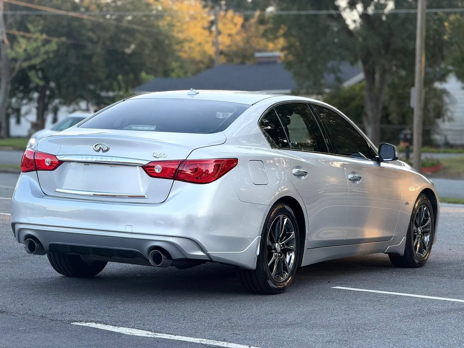 Used 2017 INFINITI Q50 Signature Edition RWD image 8