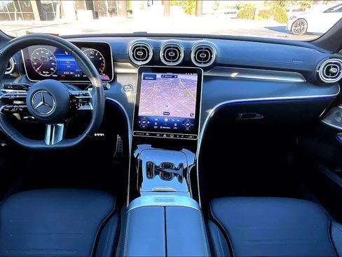 Used 2025 Mercedes-Benz C 300 Sedan image 16