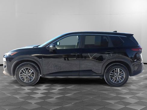 Used 2023 Nissan Rogue S image 3