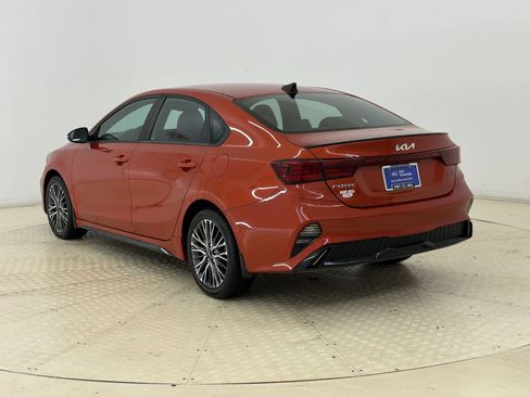 Used 2023 Kia Forte GT-Line FWD image 3