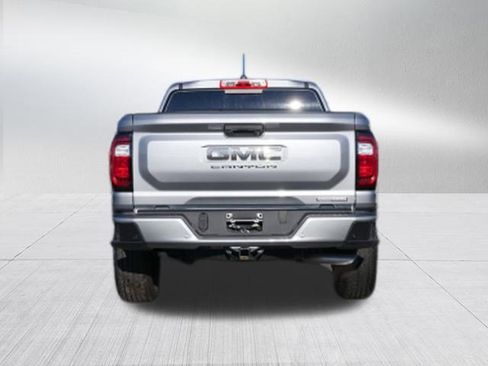 Certified 2025 GMC Canyon Elevation w/ Convenience Package image 4
