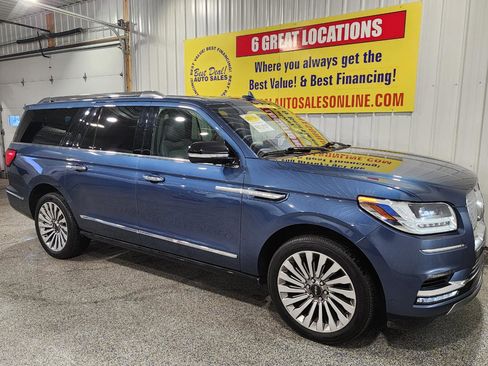 Used 2019 Lincoln Navigator L Reserve image 9