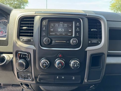 Used 2019 RAM 1500 Tradesman AWD/4WD image 4