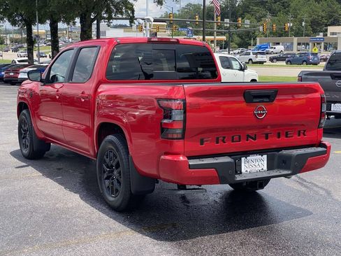 New 2026 Nissan Frontier SV w/ All-Weather Content Package RWD image 4