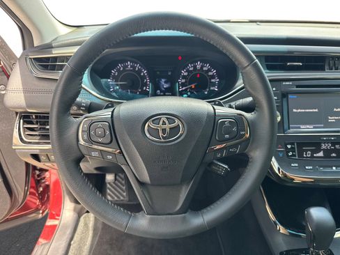 Used 2018 Toyota Avalon XLE FWD image 26