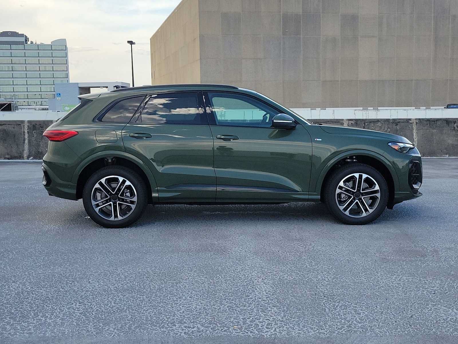 New 2026 Audi Q5 2.0T AWD/4WD image 7
