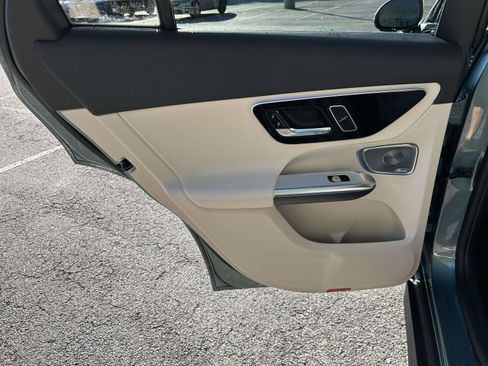 New 2027 Mercedes-Benz GLC 300 image 35